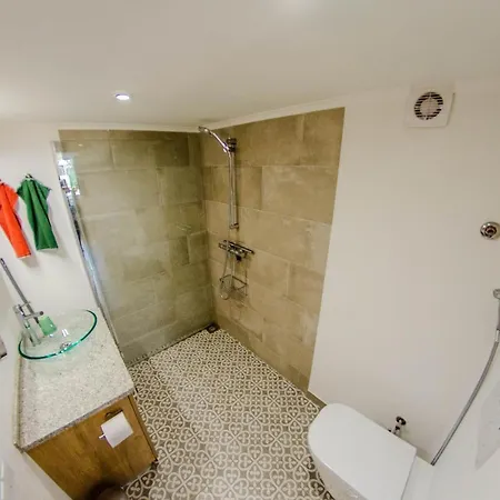 Апартаменты Casa Do Mar - Praia Das Macas - Studio Camelia *